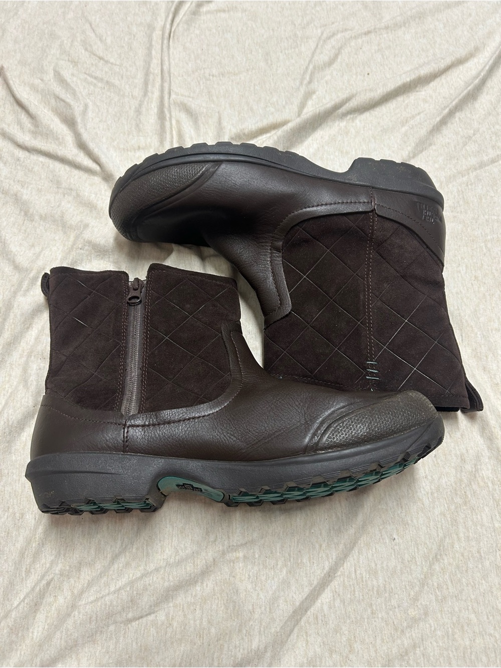 The North Face Thermoball Metro Shorty Waterproof Boots Quilted Chocolate Brown